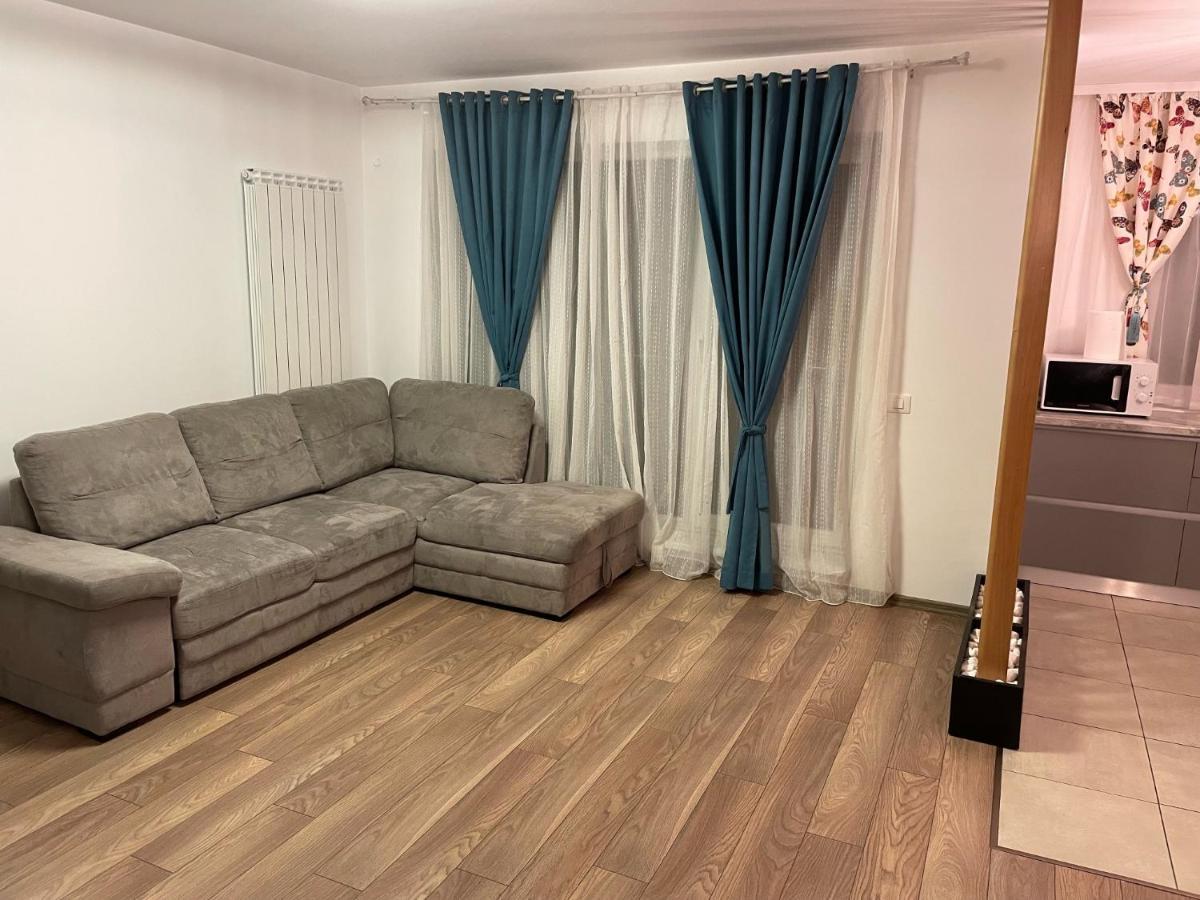 Tena Apartment